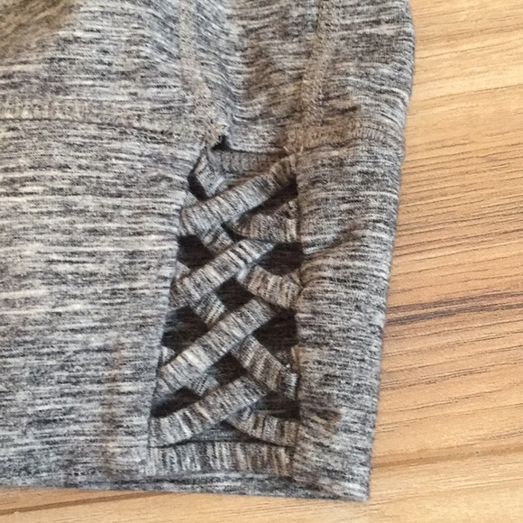 Calvin Klein Lattice Detail High Waist Capris - Picture 3 of 5